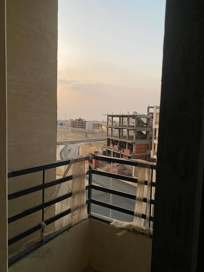 4 WhatsApp Image 2025-12-10 at 14.27. 45_531239fc. jpg