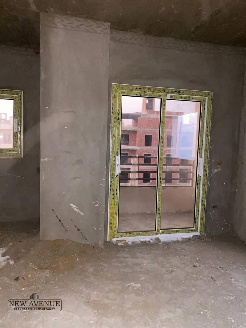 8 WhatsApp Image 2025-12-10 at 14.27. 46_468b93d5. jpg