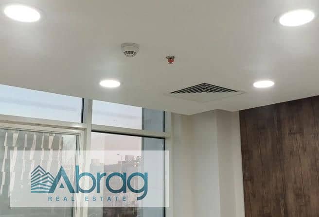 9 8355515-29370o. jpg