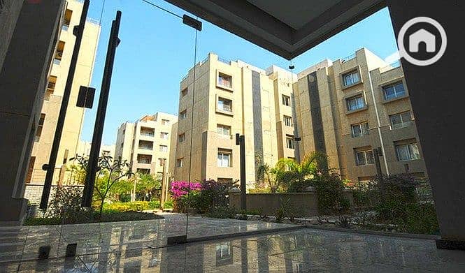 5 206099-736c8o. jpg