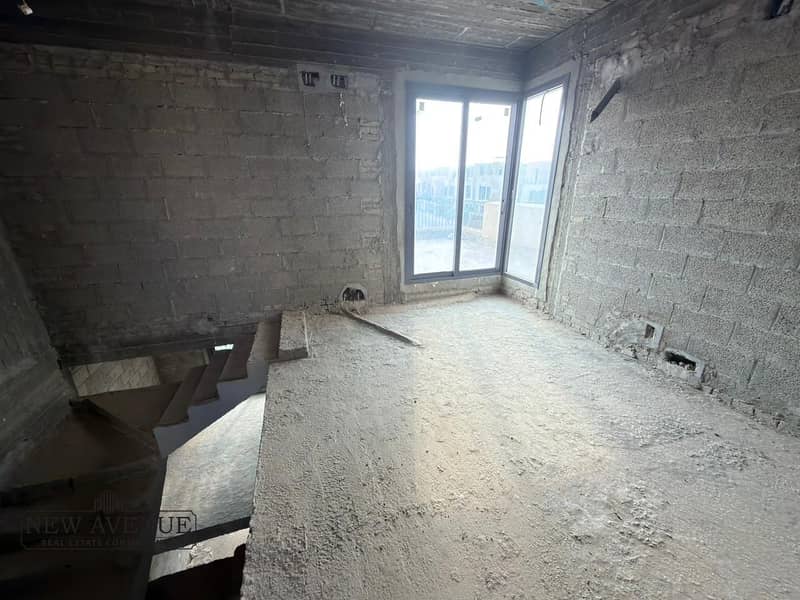 6 WhatsApp Image 2025-12-10 at 11.32. 57_9a4e5837. jpg