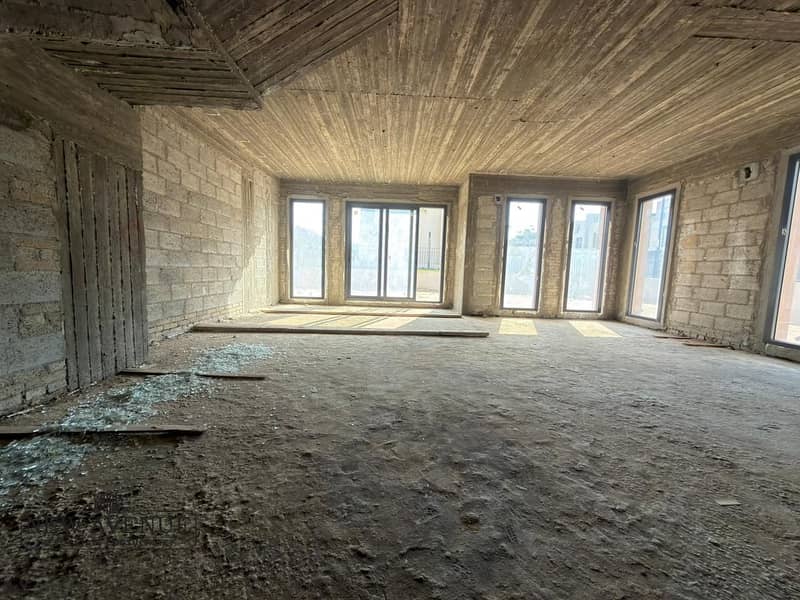 10 WhatsApp Image 2025-12-10 at 11.32. 58_3e815770. jpg