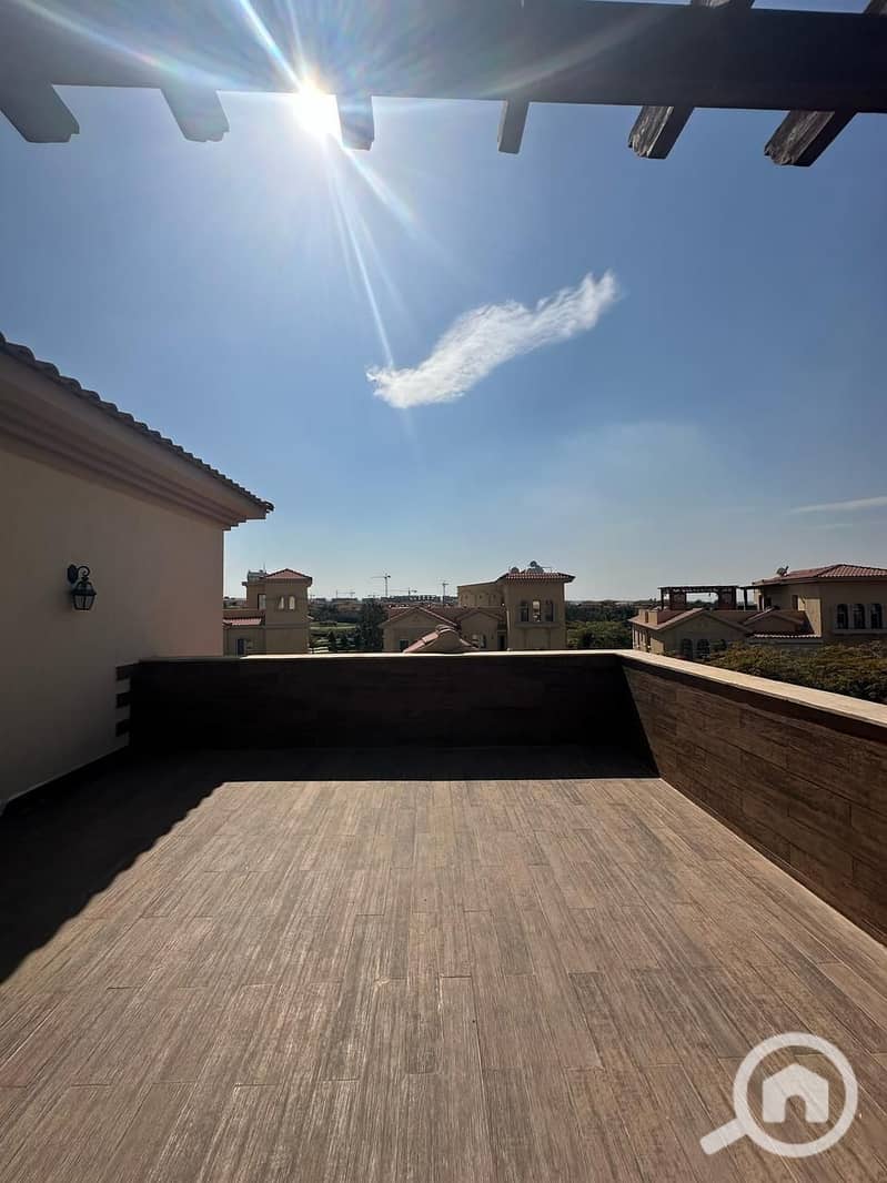 37 e6b8b05e-7937-4aea-969d-2fed51ba6bcc. jpeg