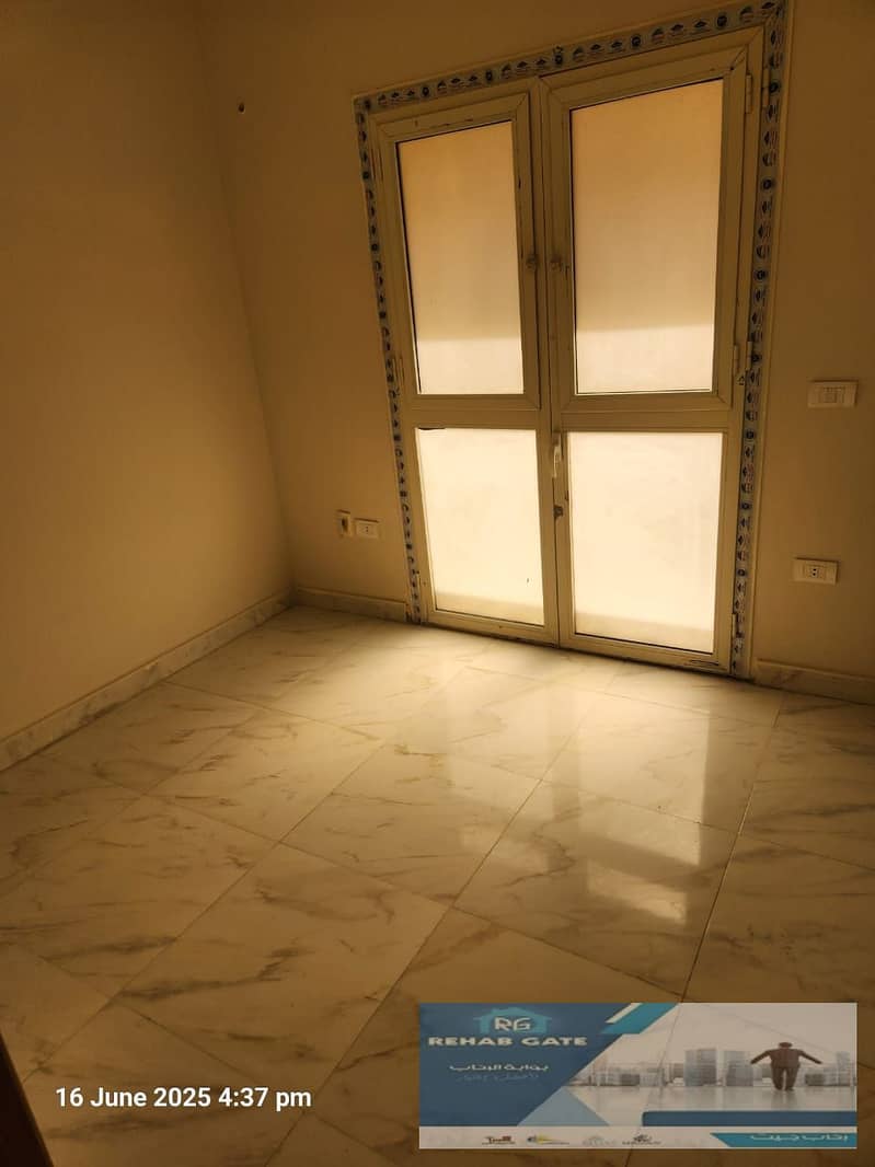 3 2cc75ca5-faa8-4adb-8c4e-3100db15e0e3. jpg