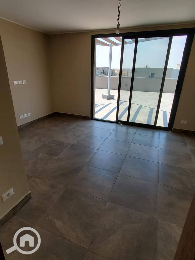 4 WhatsApp Image 2025-12-15 at 8.07. 34 PM (2). jpeg