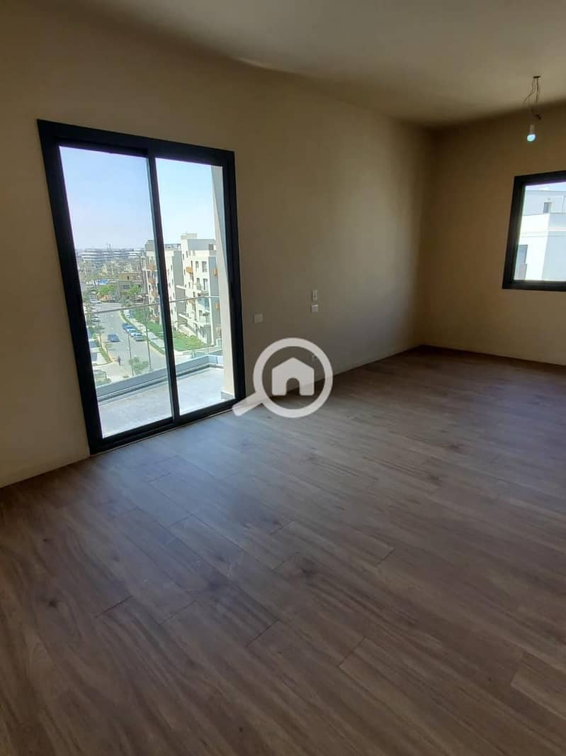 8 WhatsApp Image 2025-12-15 at 8.07. 31 PM (1). jpeg