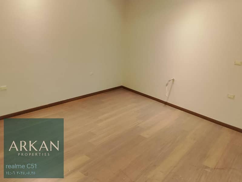 6 WhatsApp Image 2025-12-16 at 2.07. 33 PM44. jpeg