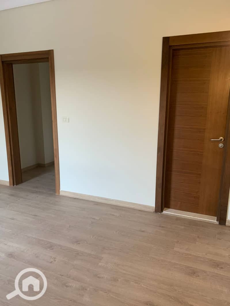 6 WhatsApp Image 2025-12-16 at 11.43. 45 AM. jpeg