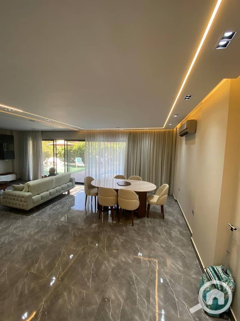 3 bf77486f-9eca-4f3f-aefd-99f034869f79. jpeg