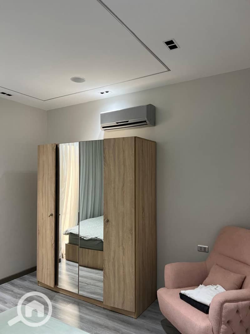 7 726b9bbc-904c-4e2f-ab9b-72a5778e4dc3. jpeg