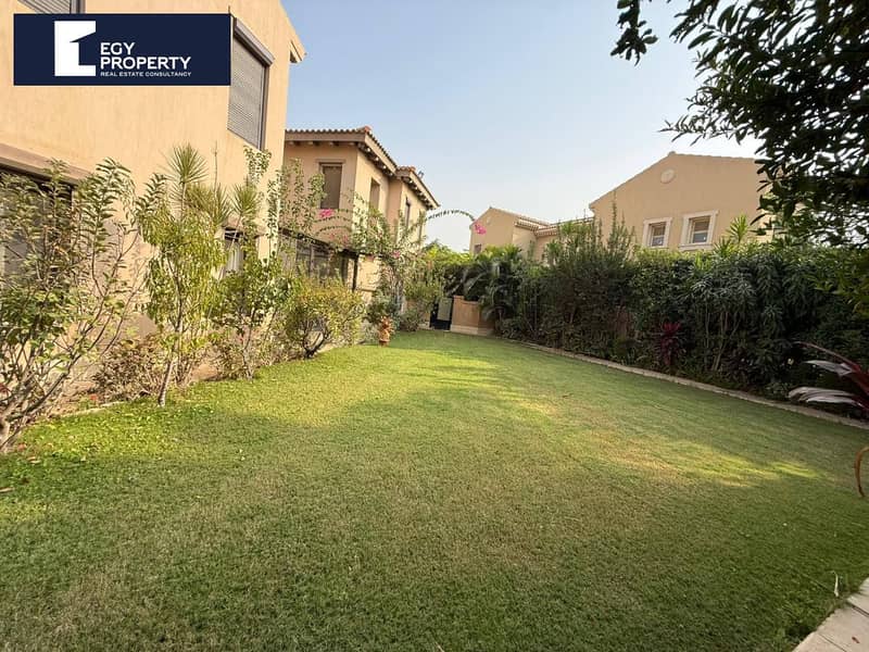 8 598875526_122229931568356609_3651973675153207075_n. jpg