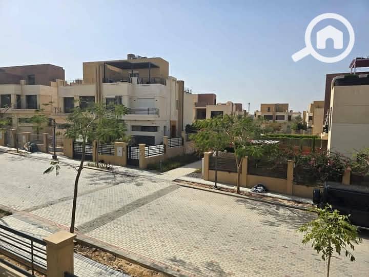 8 FB_IMG_1740498755528. jpg