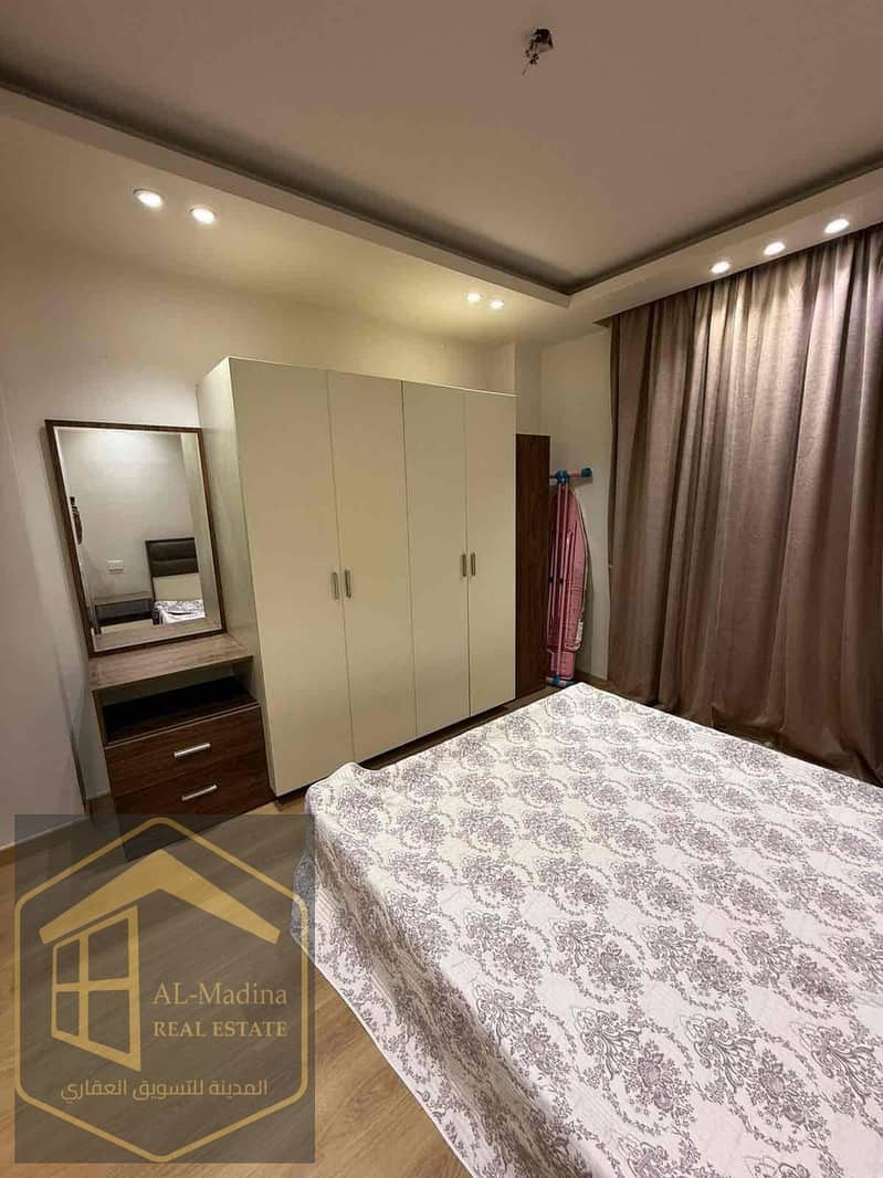 3 7366c550-80c1-4aab-bd2b-5b54492e3407. jpg