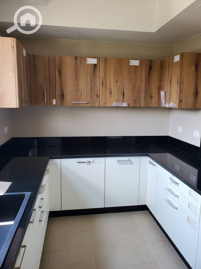 2 WhatsApp Image 2025-12-15 at 20.07. 20. jpeg