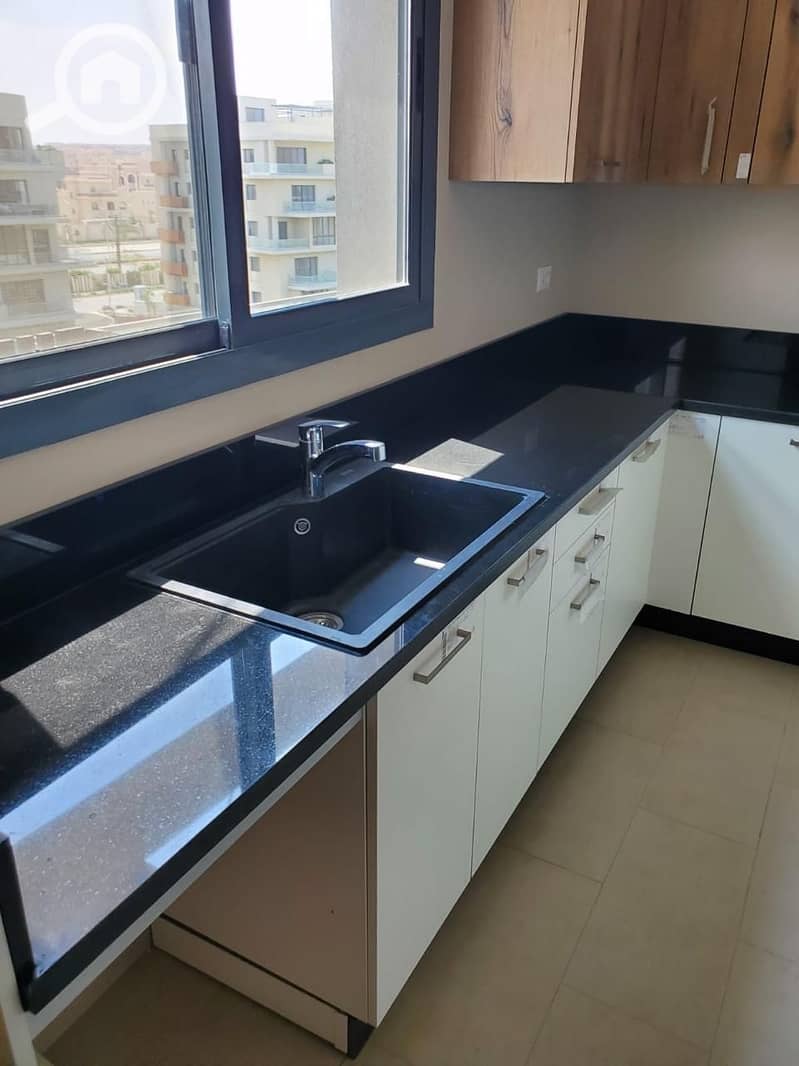 16 WhatsApp Image 2025-12-15 at 20.07. 20 (1). jpeg