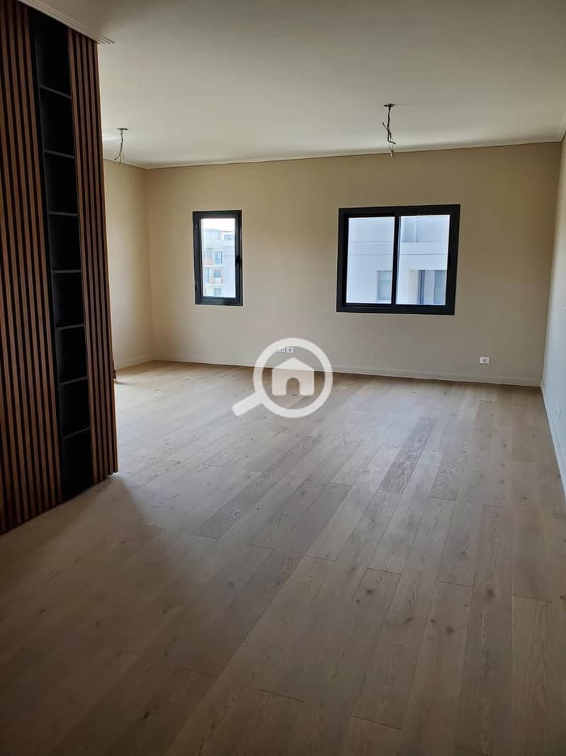 10 WhatsApp Image 2025-12-15 at 5.54. 10 PM. jpeg