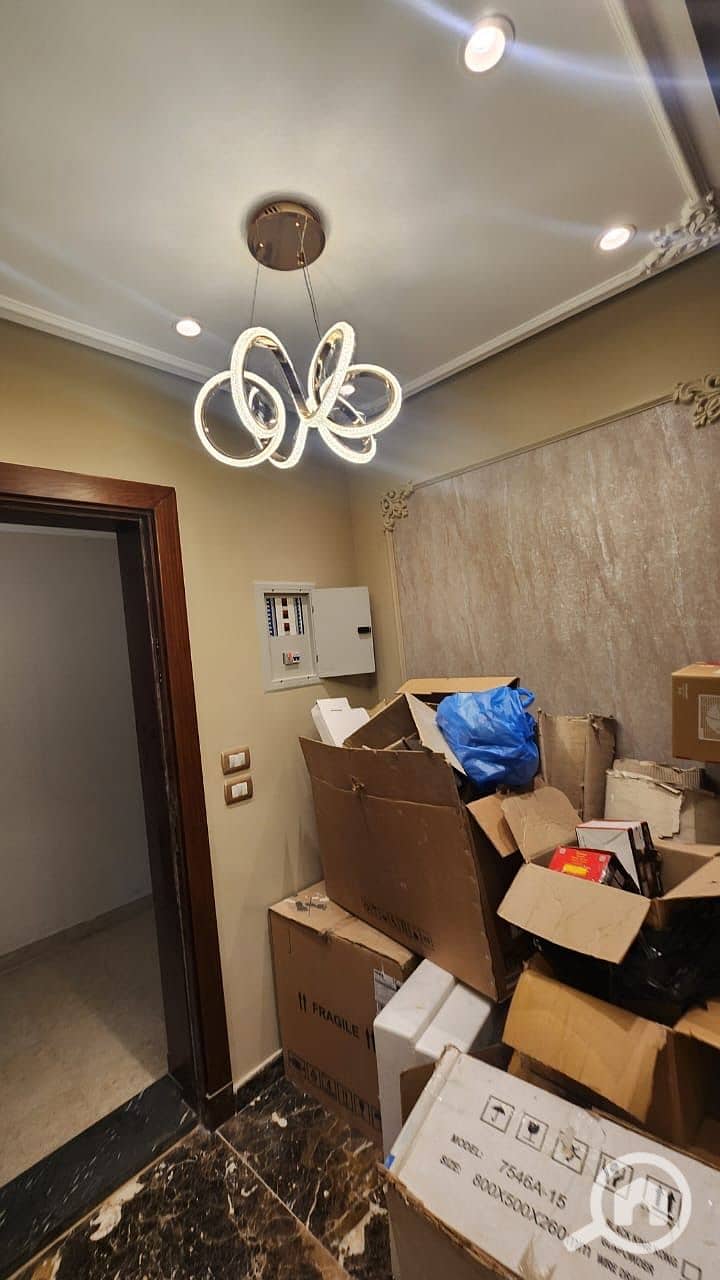 8 7150f77d-f66e-4072-95c2-cdd015e973b2. jpeg