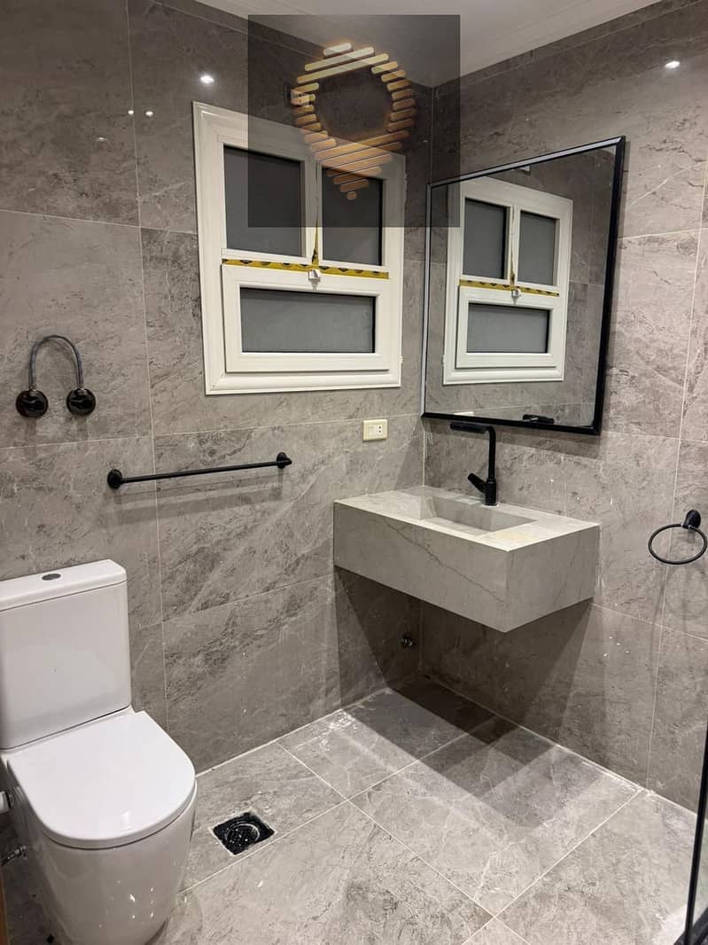 9 WhatsApp Image 2025-12-16 at 11.55. 13_7c99c2ed. jpg