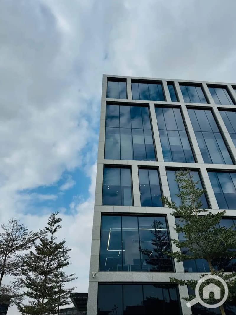 4 WhatsApp Image 2025-11-19 at 7.16. 19 PM. jpeg