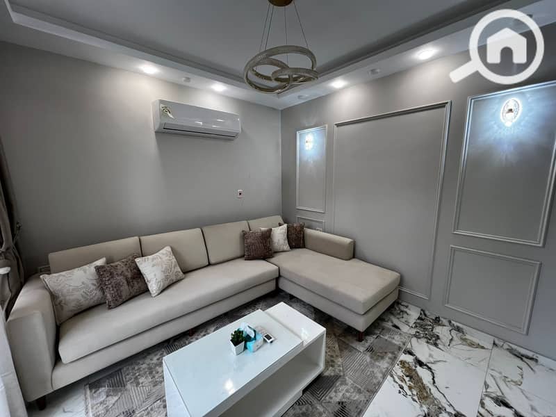 2 5c4d9f5f-eb10-424e-885a-4f27a6a71066. jpeg