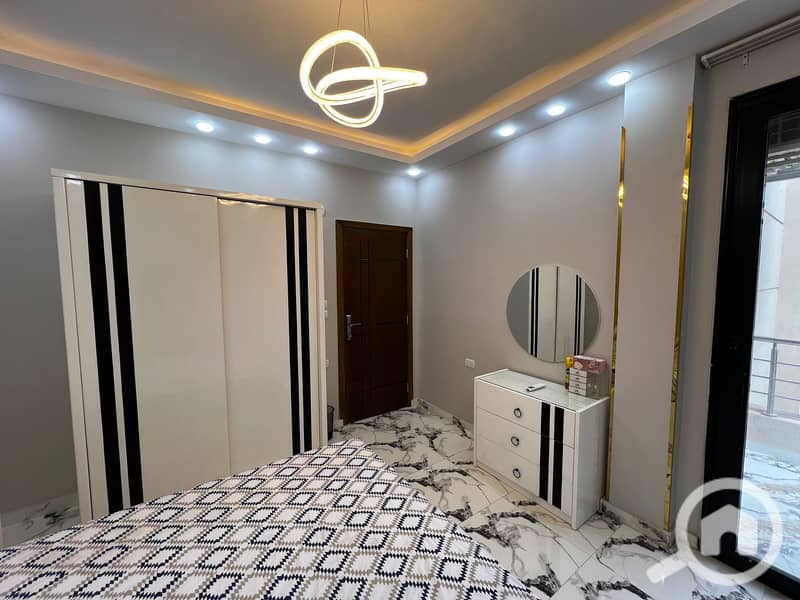 6 4ceb7bb8-9178-4df0-9b3b-fb3c1dda888a. jpeg