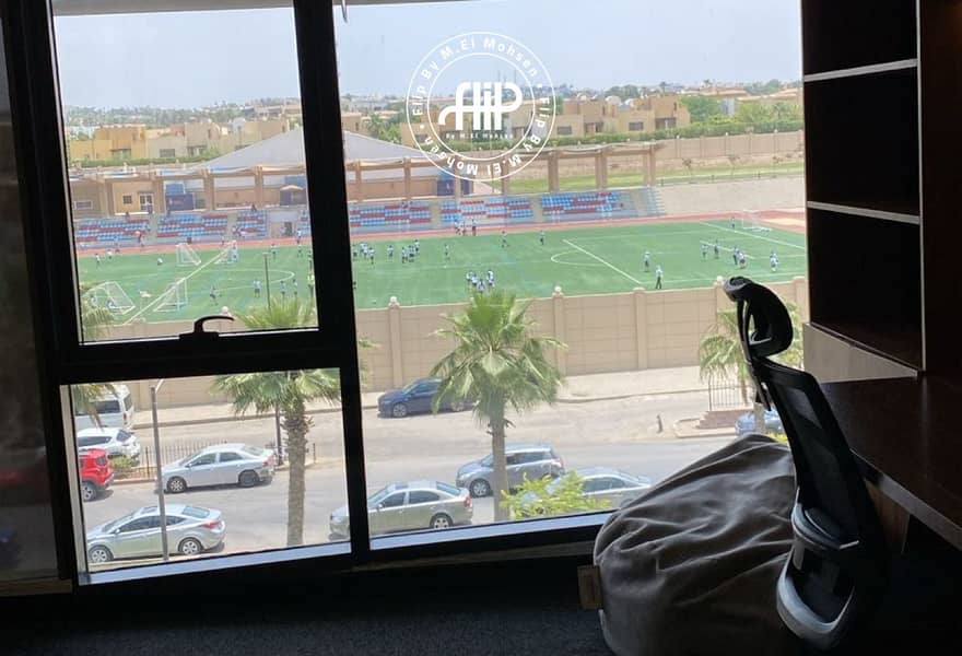 4 18d80e59-9343-4ae7-84a6-b6fa55175c41. jpg