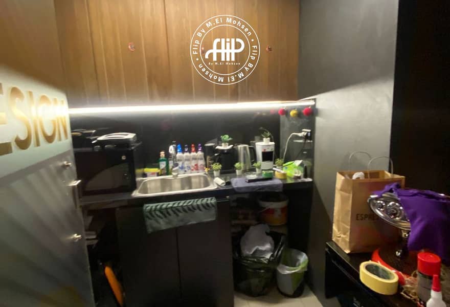 9 f7ee9f90-a87e-425f-bb7f-28dcf9d98f9b. jpg