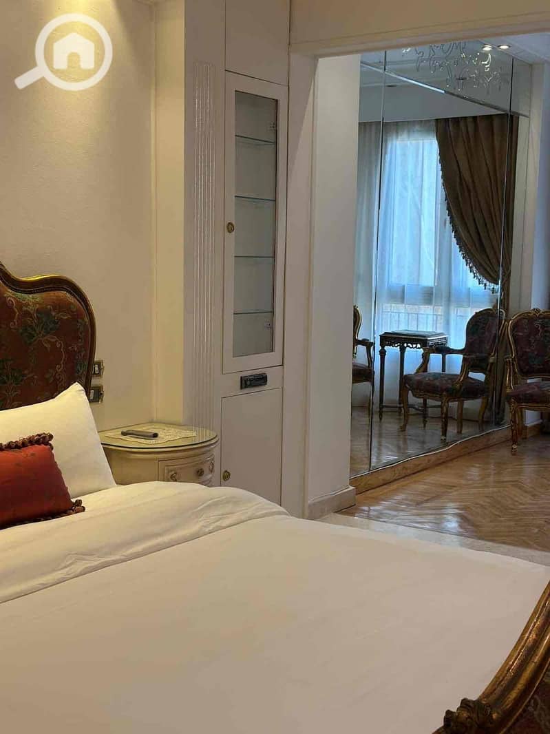 6 042914a1-56bc-4917-a4f7-0da9b9d1e345. jpg