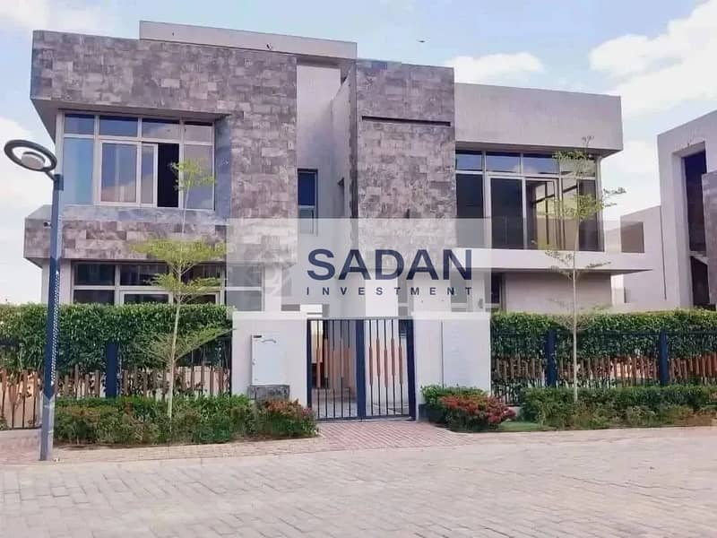 8 574335643_122144023604943017_6924034210705133536_n. jpg