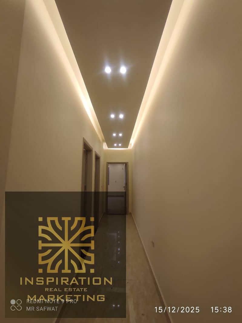 2 7c2877a4-3737-4a65-b62d-cc456122ecc5. jpg