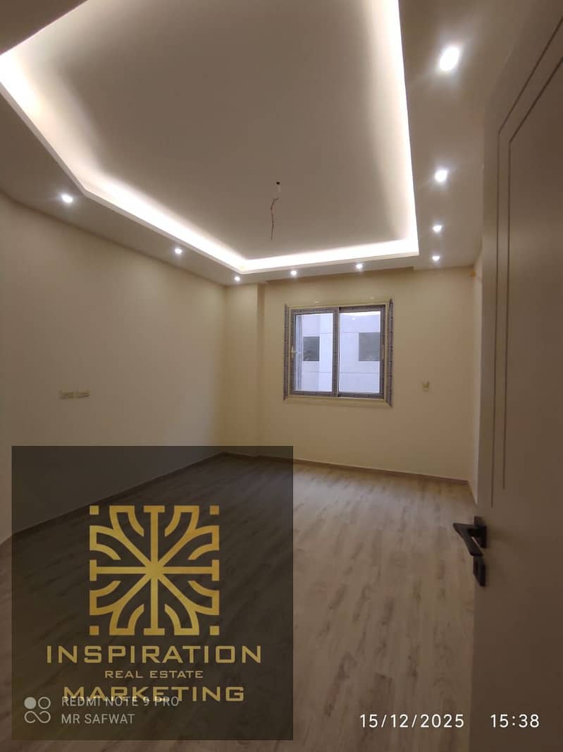 11 c38fbc8b-f2d4-49a2-967b-74eb3d9c1055. jpg