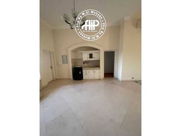 12 y0PXOf2HhuLFW9pNtB8FsLg4jJhg7feTWFWMYc28. jpeg