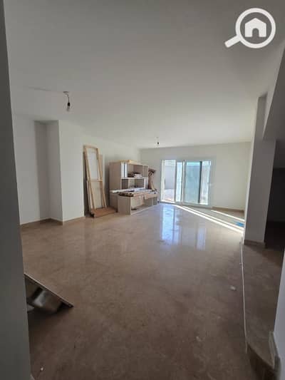 3 Bedroom Duplex for Sale in Sheikh Zayed, Giza - WhatsApp Image 2025-12-16 at 3.03. 12 PM (2). jpeg 3 Bedroom Duplex for Sale in Sheikh Zayed, Giza - WhatsApp Image 2025-12-16 at 3.03. 12 PM (2). jpeg