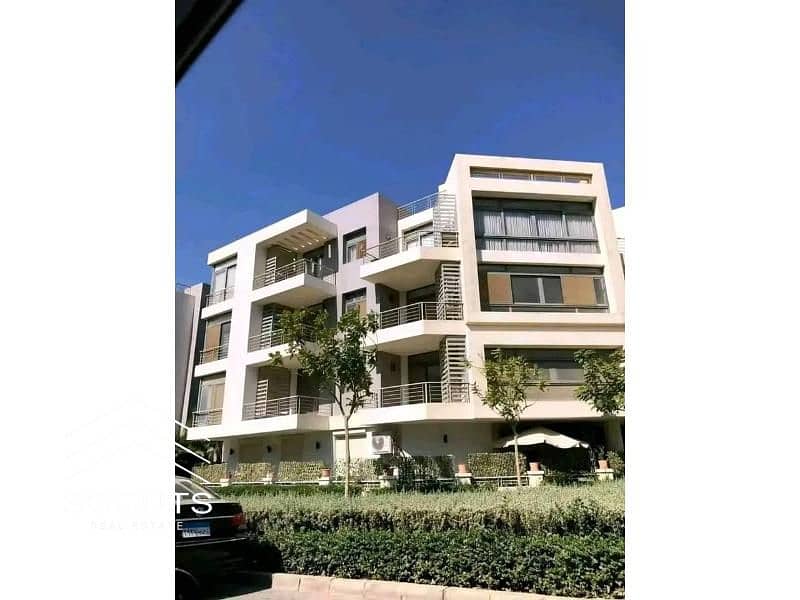 10 d82dc0e8-bb6a-4eb9-b7f9-b3f4174c30f5. jpg