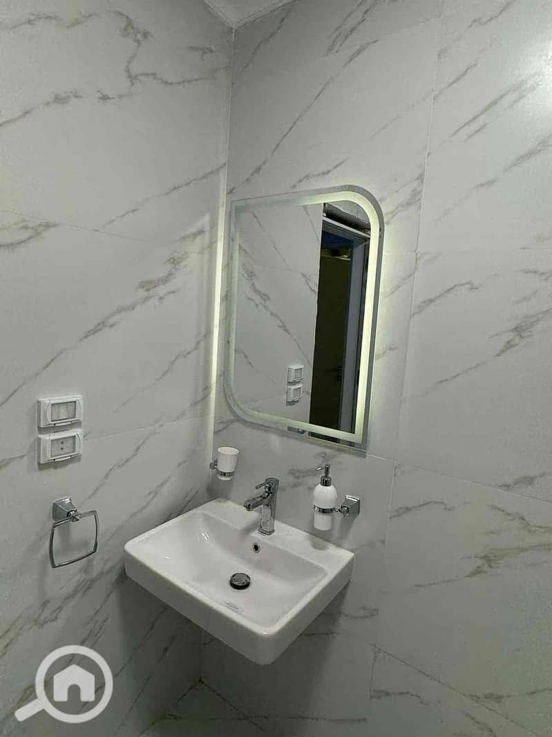 5 50c4781b-b51e-49d1-820e-b499eb9129d2. jpg