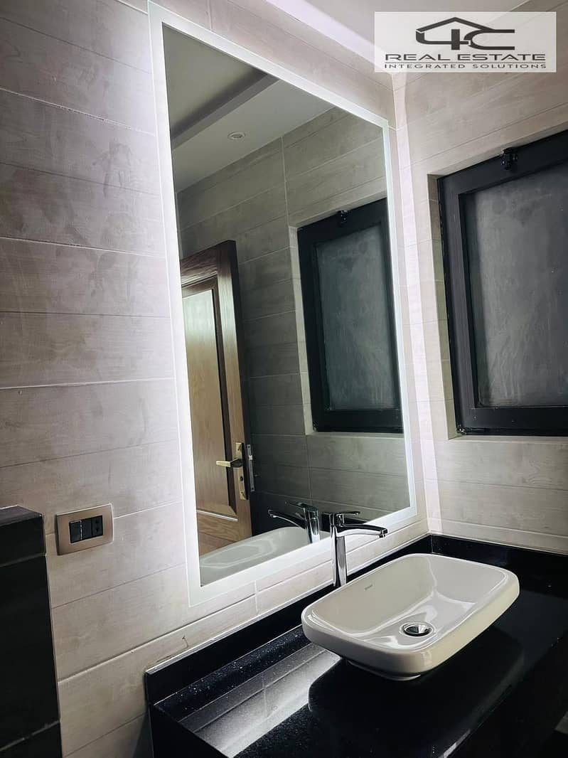 14 WhatsApp Image 2025-12-15 at 6.29. 02 AM. jpeg