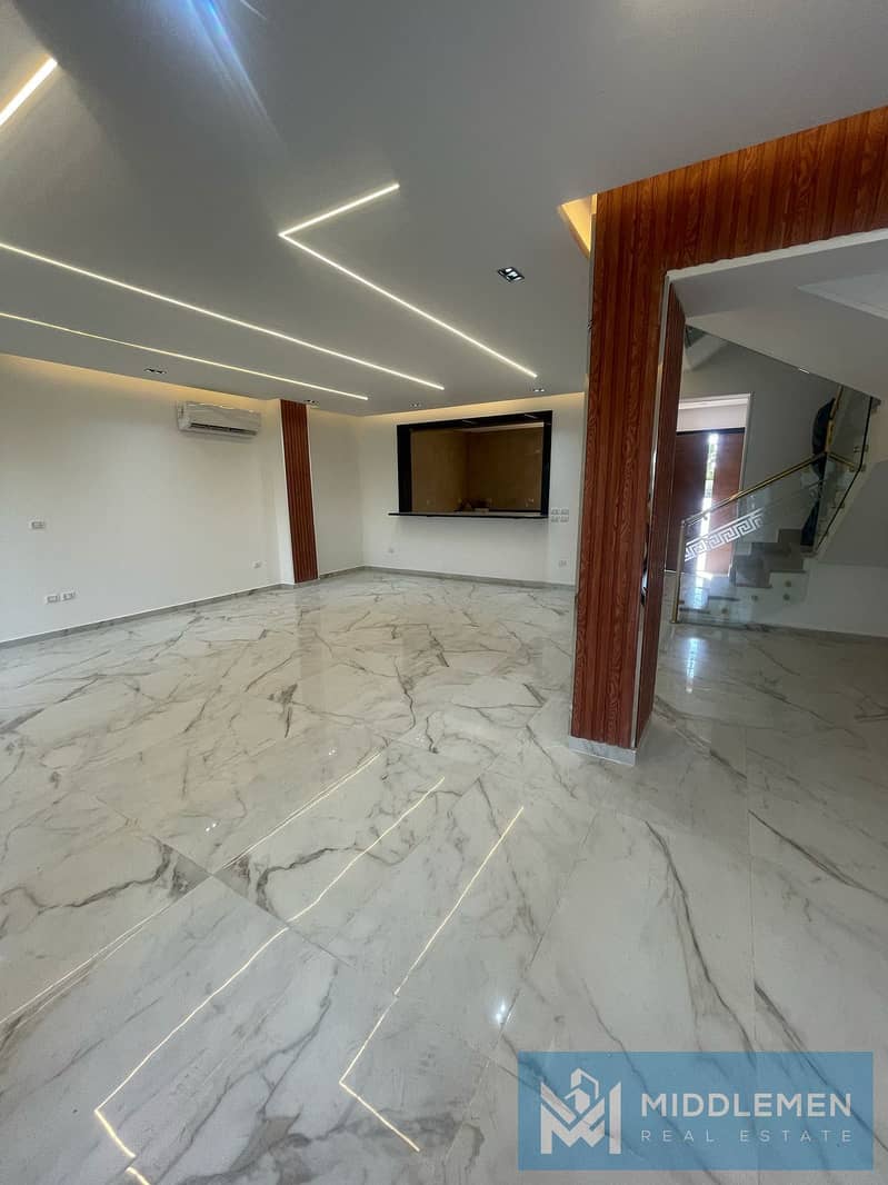 8 WhatsApp Image 2025-12-16 at 1.28. 08 PM (1). jpeg