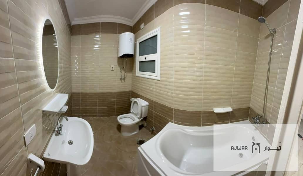 6 c3121ae8-564c-4fd1-a9f7-983d1b6d170d. jpg