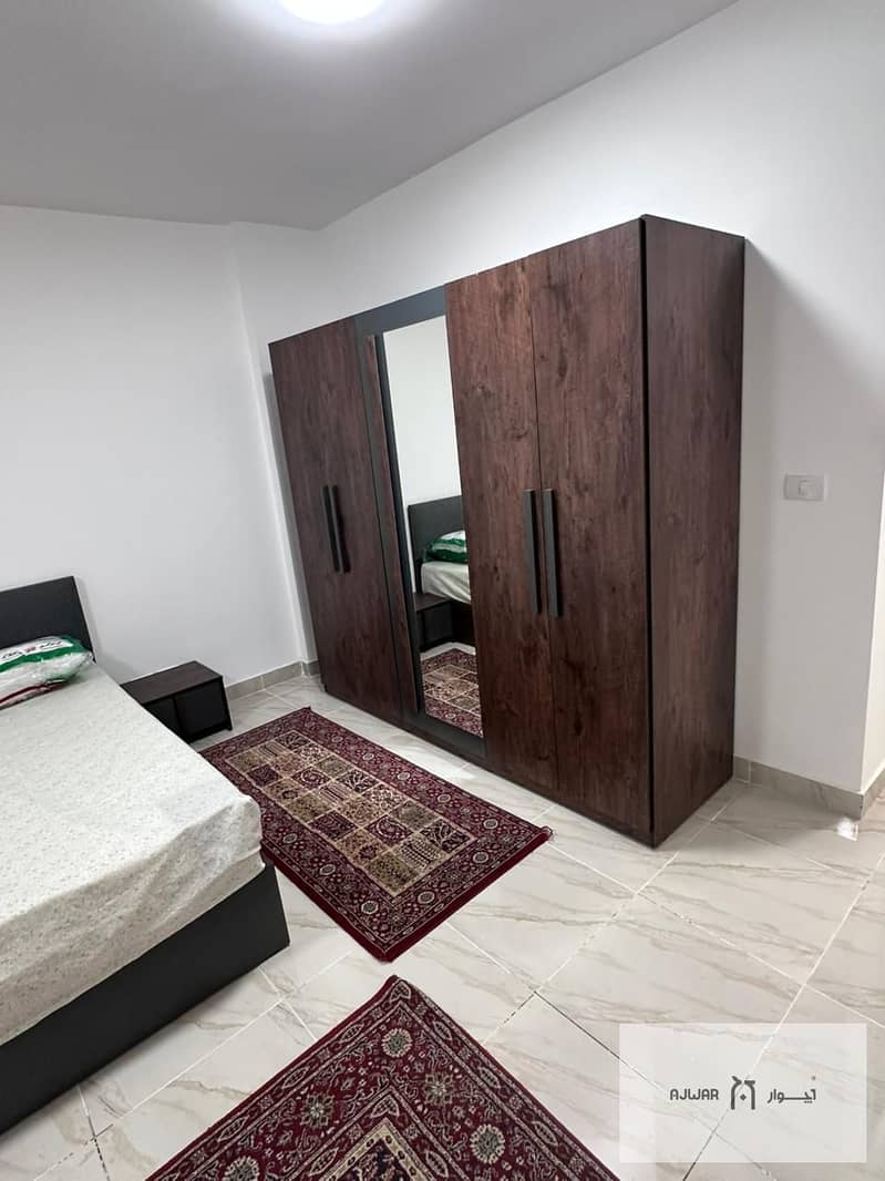 8 07ac021c-85cd-4d9e-87e1-11f05cda7277. jpg