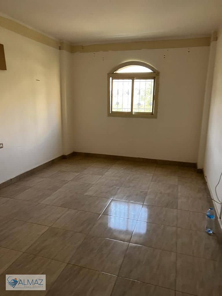 4 WhatsApp Image 2025-12-16 at 3.10. 48 PM. jpeg