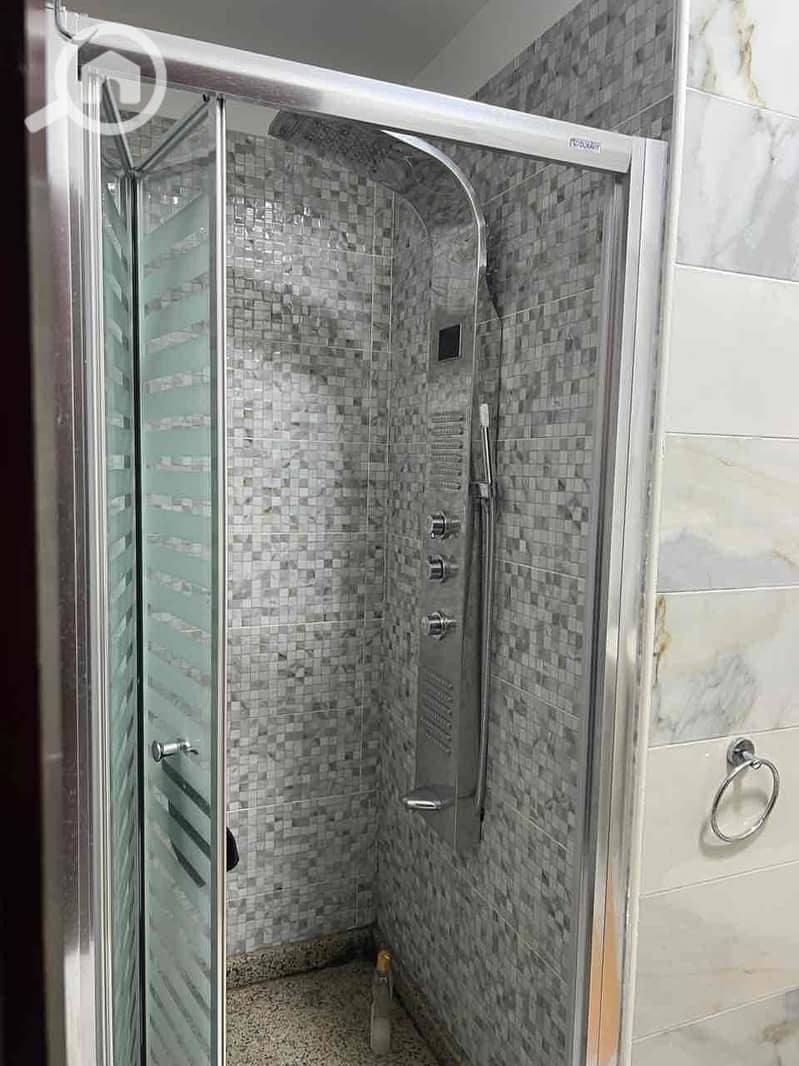 14 d4ace919-bac9-4127-8893-0bf6e292006a. jpg