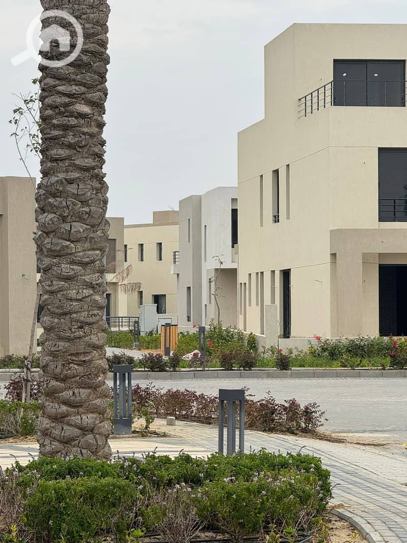 7 WhatsApp Image 2025-12-03 at 1.08. 35 PM. jpeg