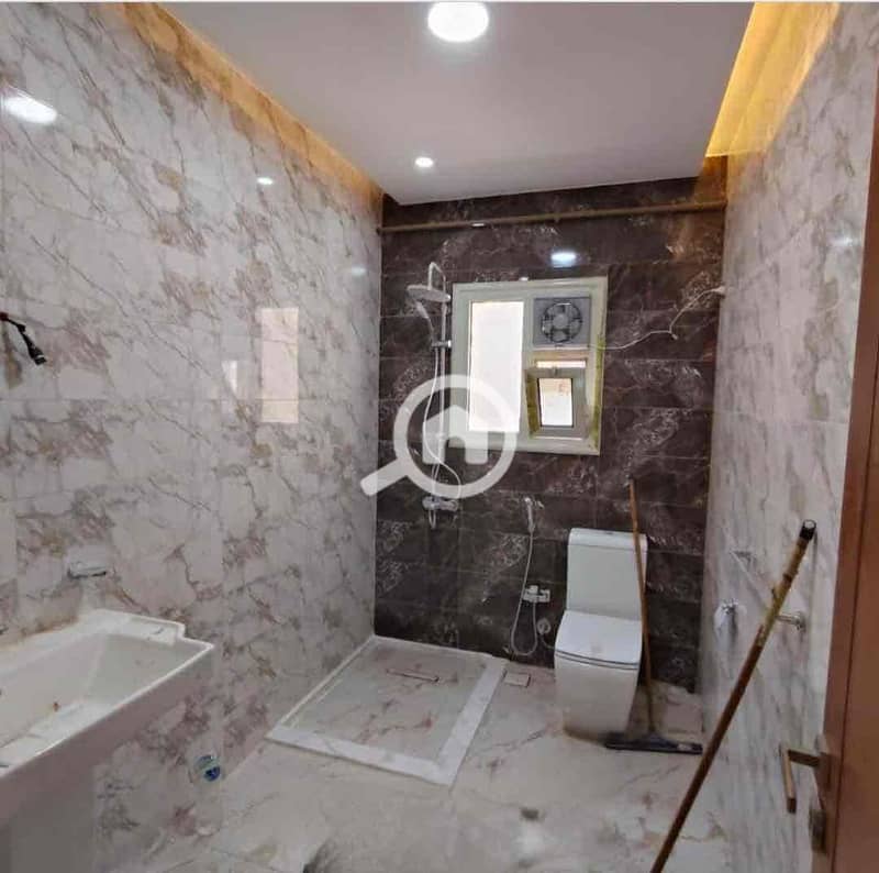 6 c566e994-f88d-4d06-8994-06cea15be1a6. jpg