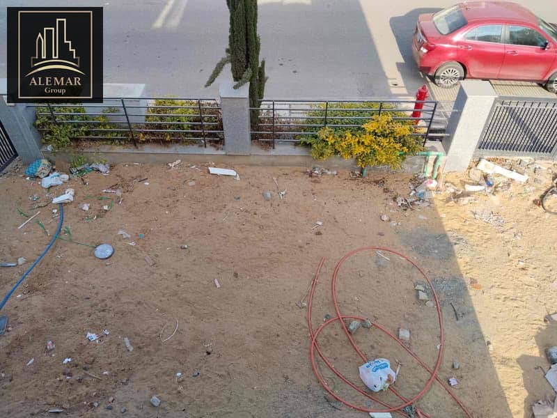 11 375745d4-e906-4b22-868e-b134d58285d7. jpg