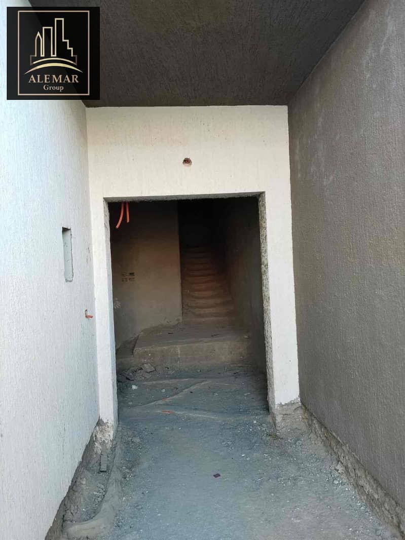 18 b9f359b5-2a92-431d-95ed-1ce787251d04. jpg