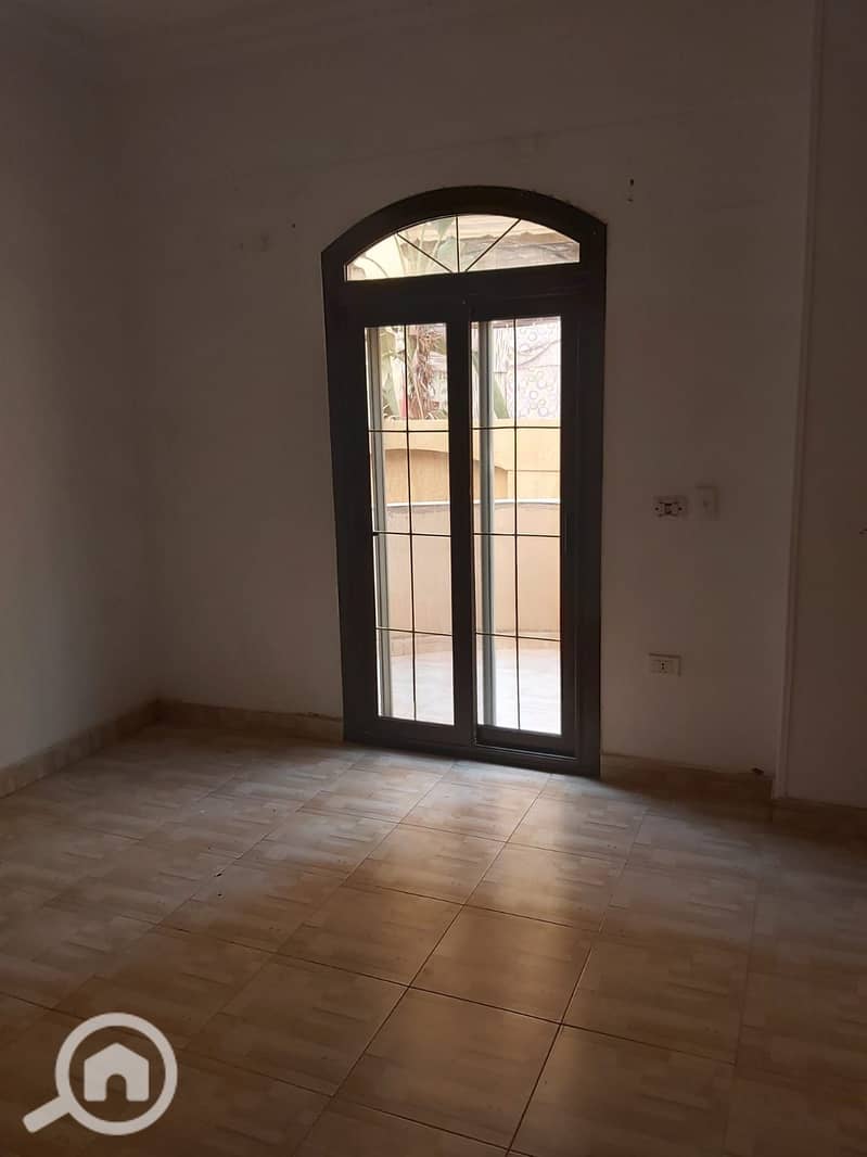 8 57d2b770-9106-4b3e-9845-5c14e07954ba. jpg