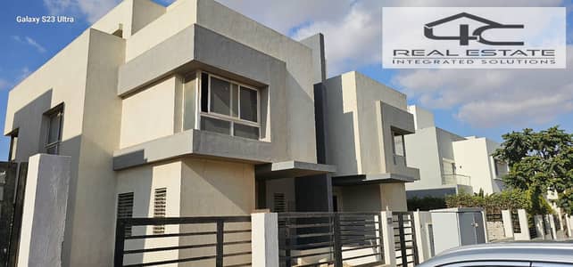 توين هاوس 4 غرف نوم للبيع في القاهرة الجديدة، القاهرة - IMG-20250217-WA0236. jpg توين هاوس 4 غرف نوم للبيع في القاهرة الجديدة، القاهرة - IMG-20250217-WA0236. jpg