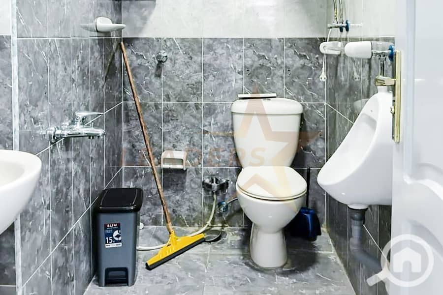 10 WhatsApp Image 2025-12-15 at 3.21. 44 PM. jpg