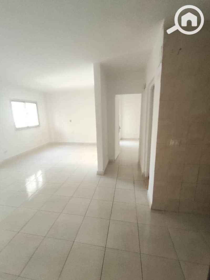 13 f410b855-7f89-4c20-853a-bbdf2bb21374. jpg