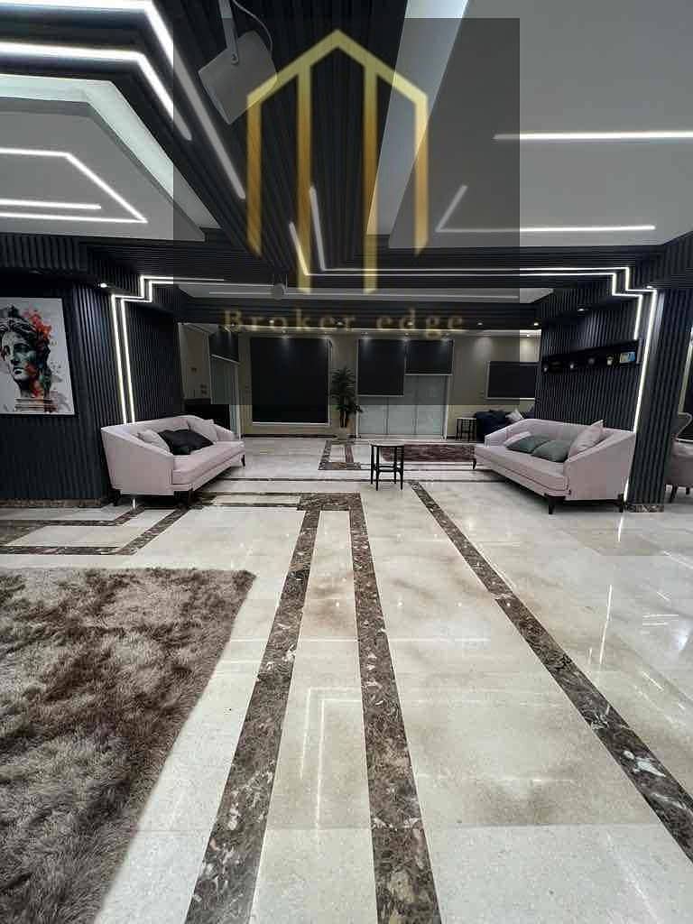 4 0f81074d-3493-4818-8a44-e7e1eaa55782. jpg